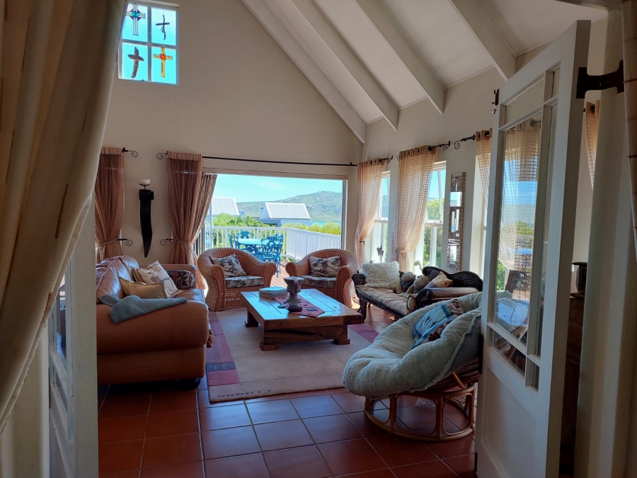 5 Bedroom Property for Sale in Myburgh Park Western Cape